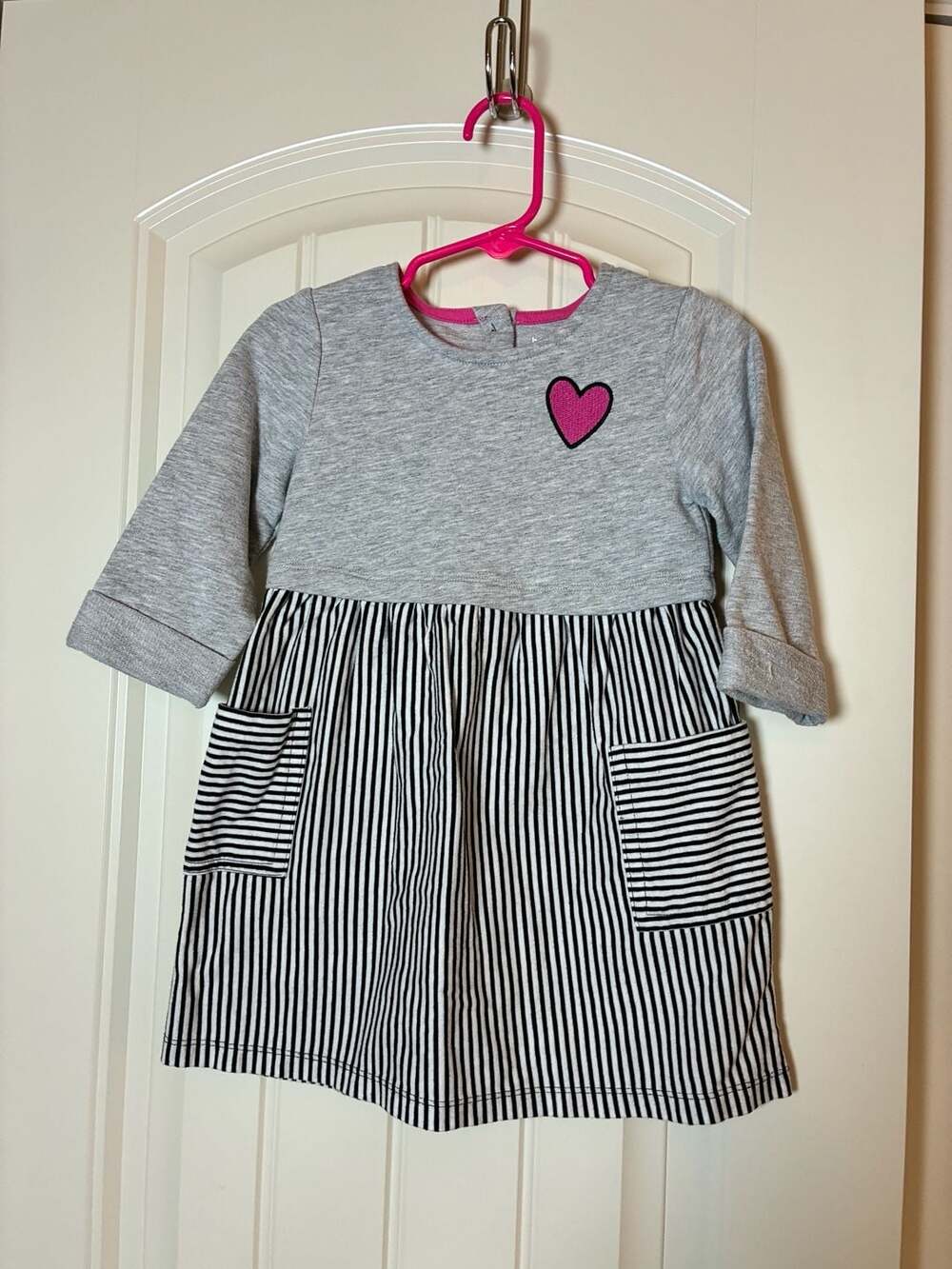 Healthtex Toddler Girls French Terry Dress Size 3T Gray Black Stripe Heart Appli
